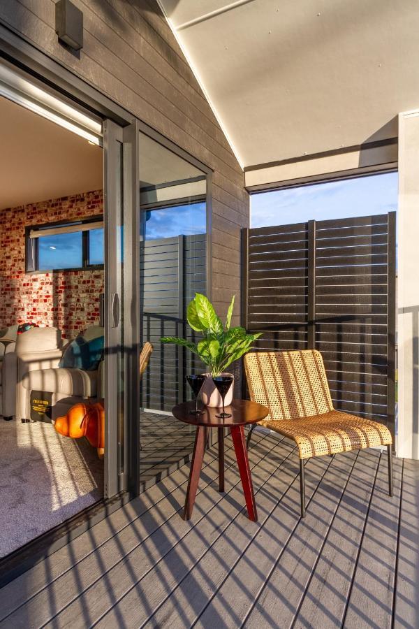 Okioki - Seaside Escape Apartment Christchurch Ngoại thất bức ảnh